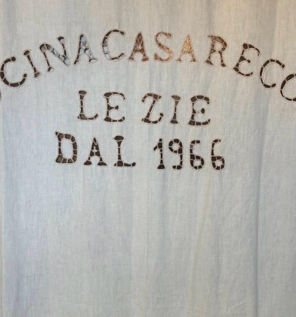 The linen at the door: Cucina Casareccia Le Zie, dal 1966
